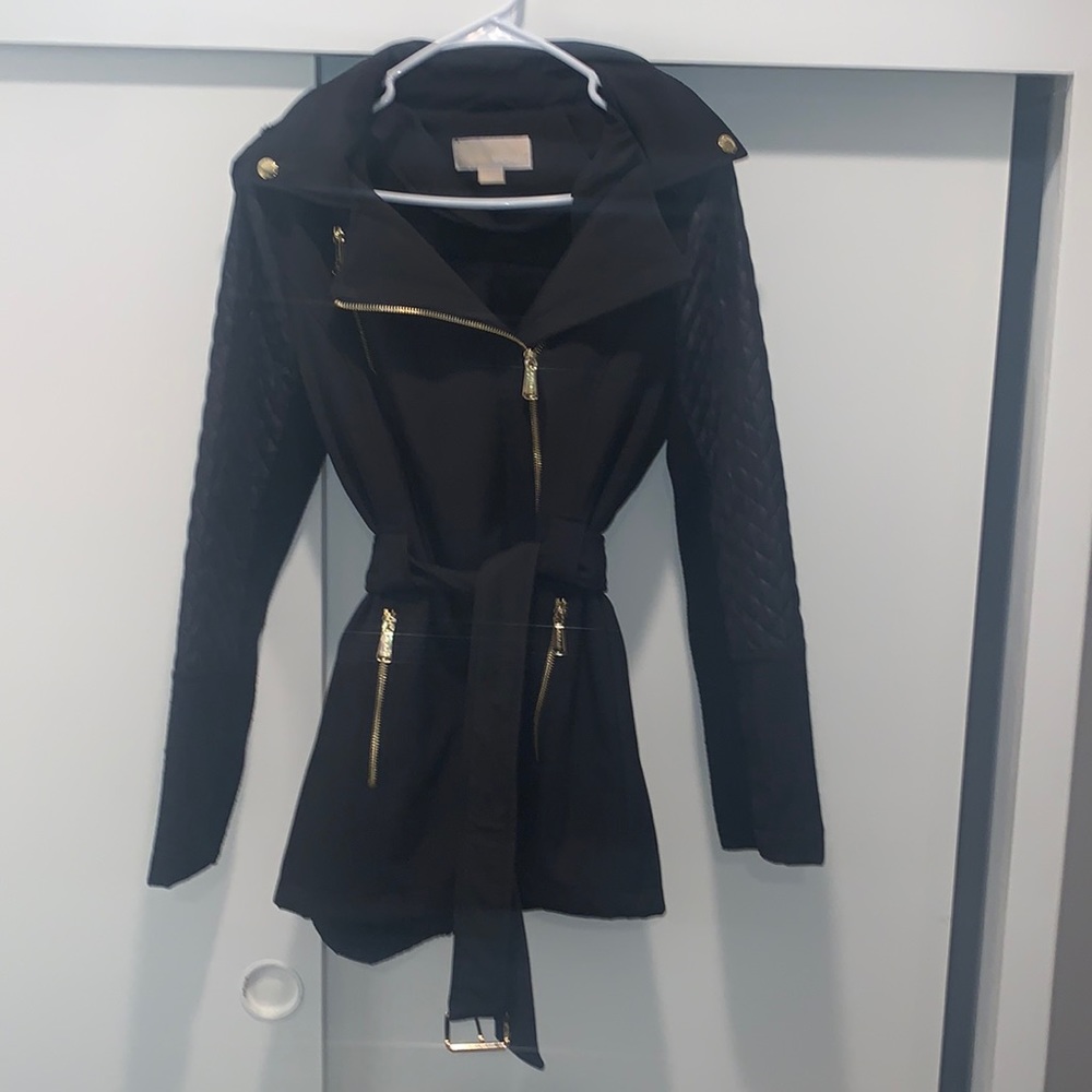 Black gold zipper jacket must have!